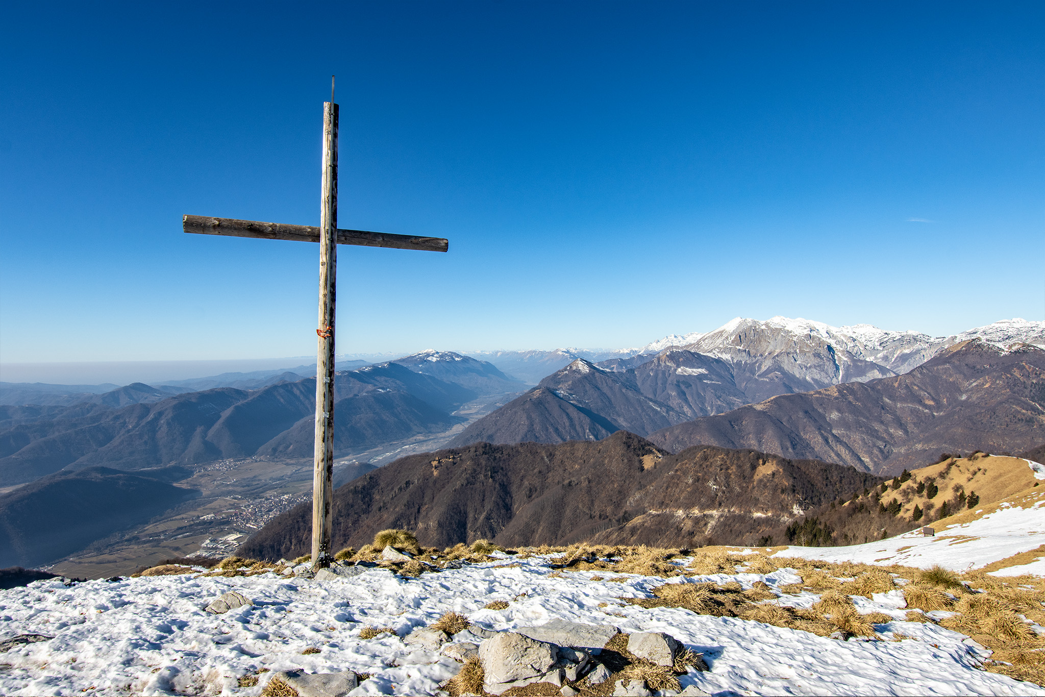 S vrcholu sú nádherné výhľady na všetky svetové strany