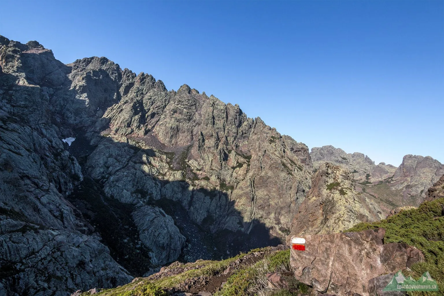 Cestou na Monte Cinto