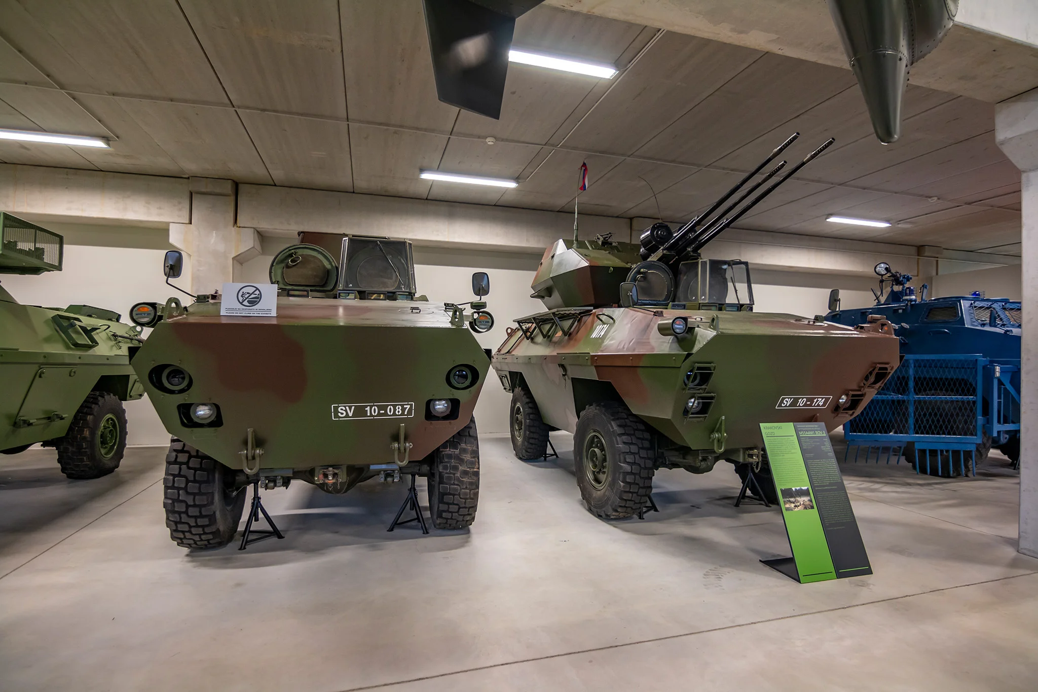Rôzne varianty obrneného vozidla BOV-3 
